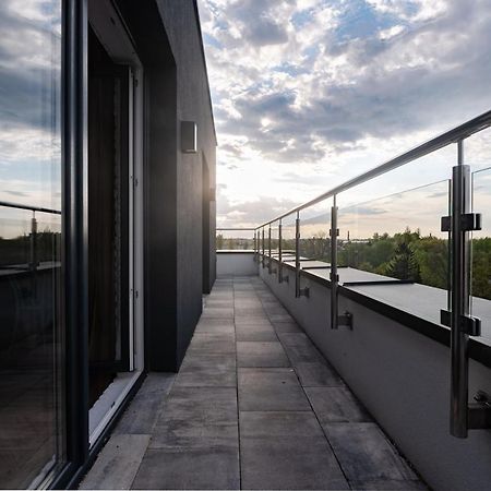 Lydynia Ciechanów Exterior foto